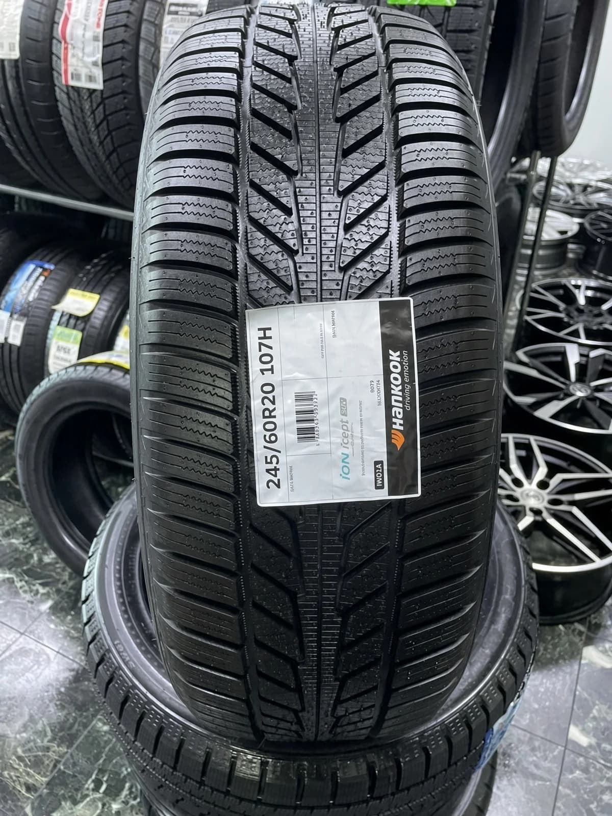 Hankook IW01A Winter i cept iON 245/60 R20 107H