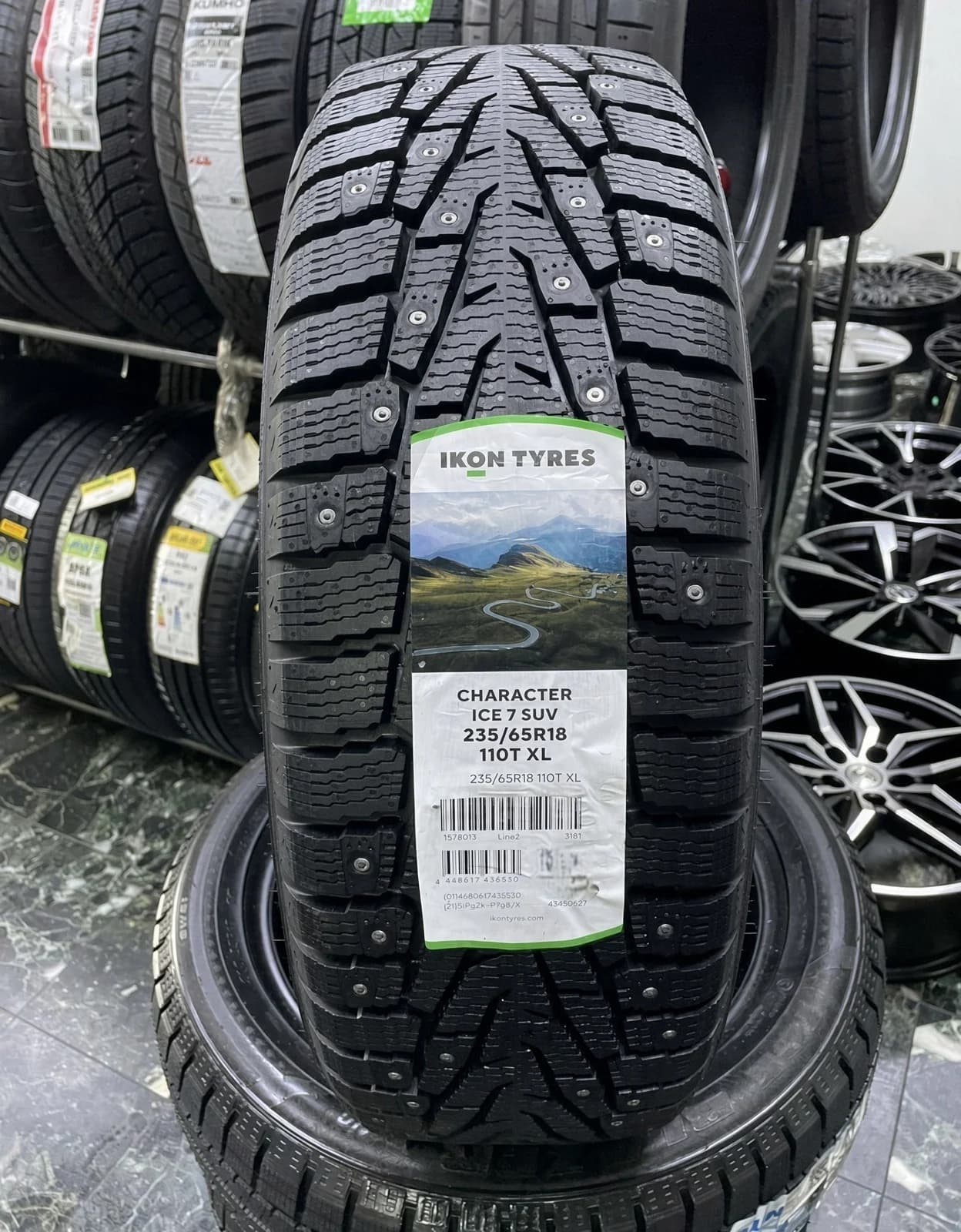 Ikon Character Ice 7 SUV 235/65 R18 110T XL