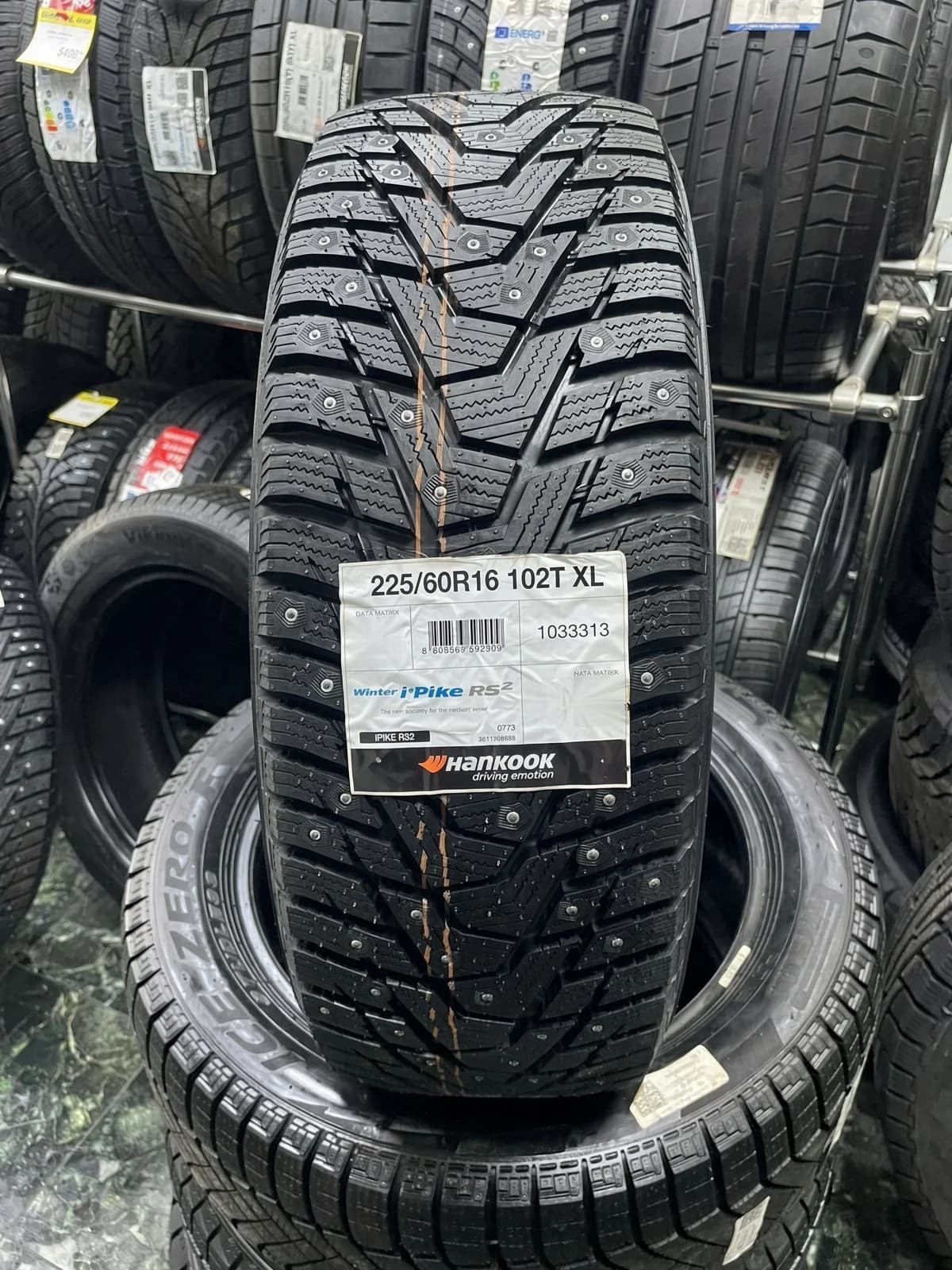 Hankook W429 i Pike RS2 225/60 R16 102T XL