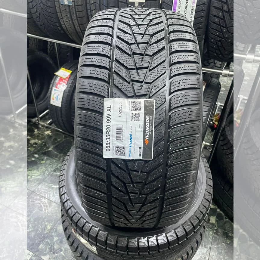 Hankook W330 i cept Evo3 265/35 R20 99V XL