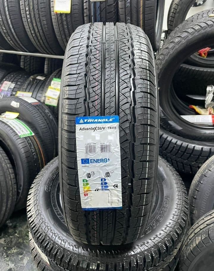 Triangle TR259 235/55 R18 100V