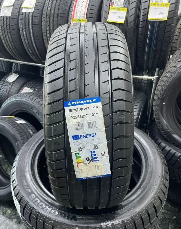 Triangle TH202 EffeXSport 225/55 R17 101Y XL
