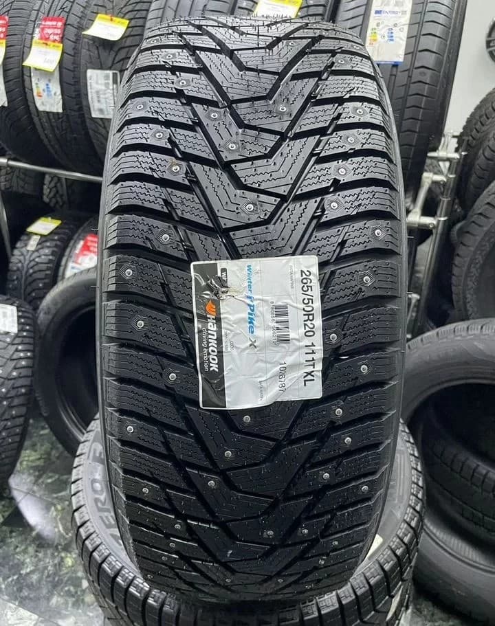 Hankook W429A i Pike X 265/50 R20 111T XL