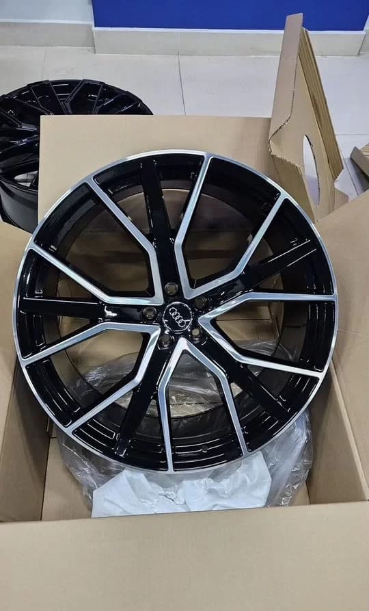 Литые диски FR Replica 3S266 10×R22 5×112