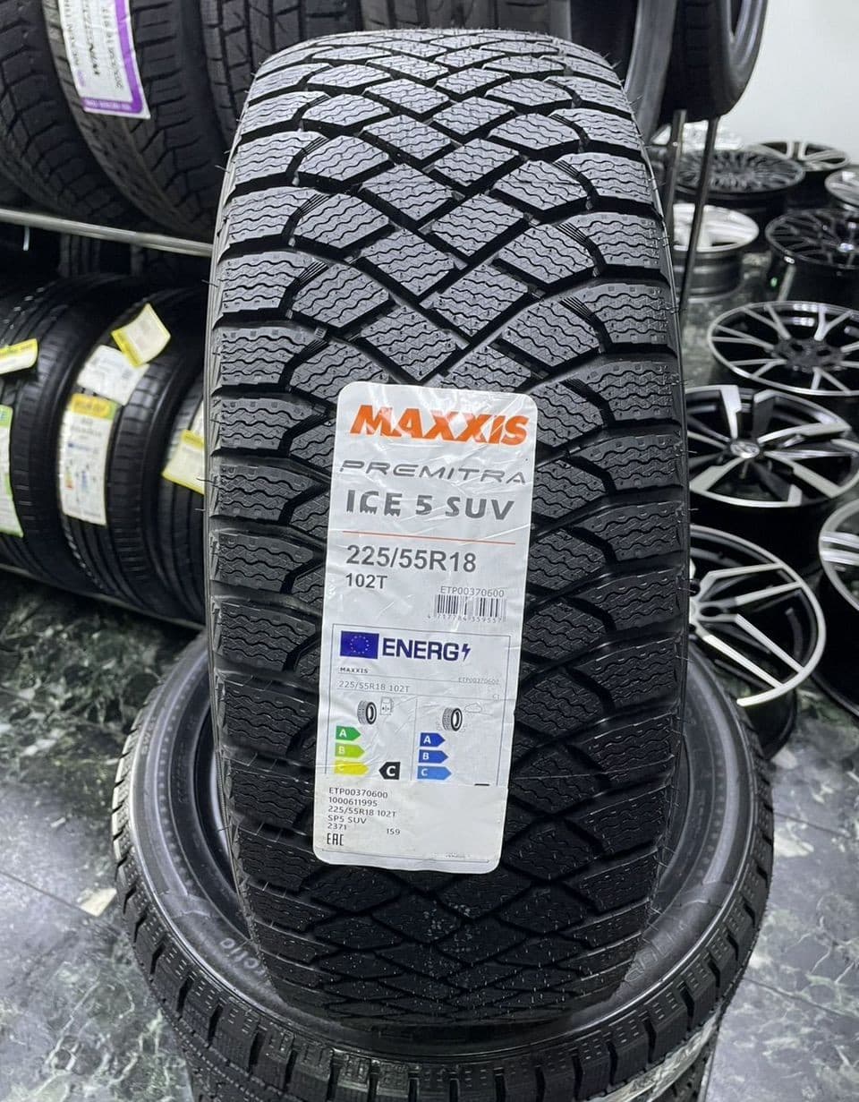 Maxxis Premitra Ice 5 SP5 SUV 225/55 R18 102T