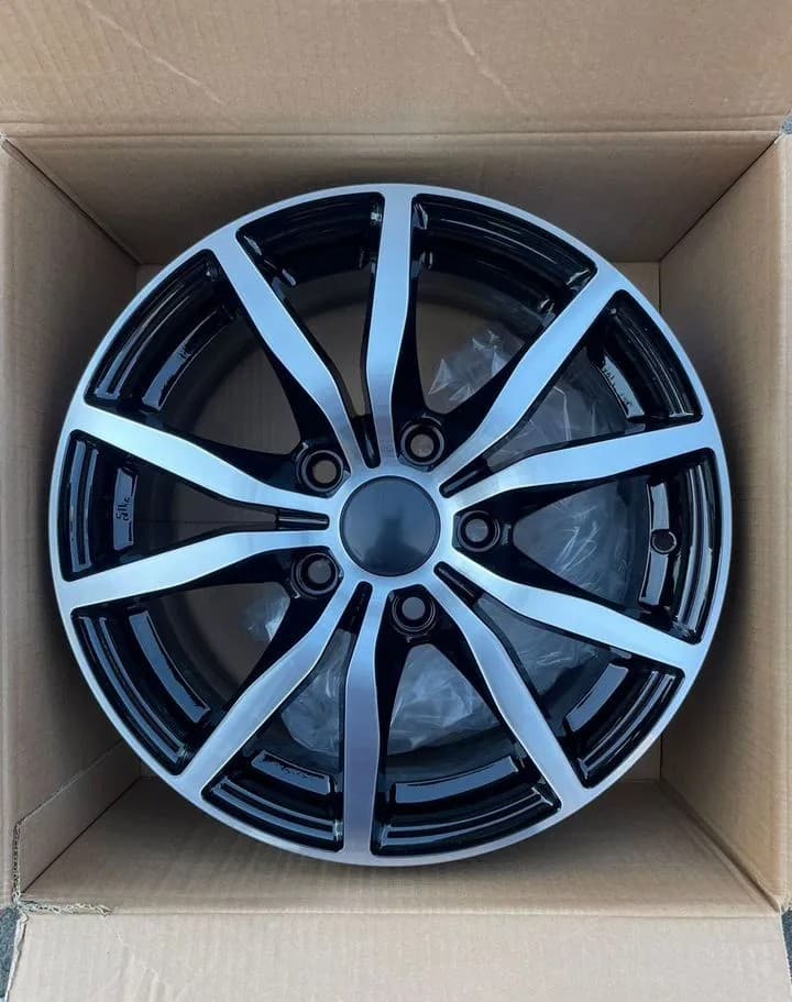 Литые диски Carwel Бекан 6.5×R15 5×114.3