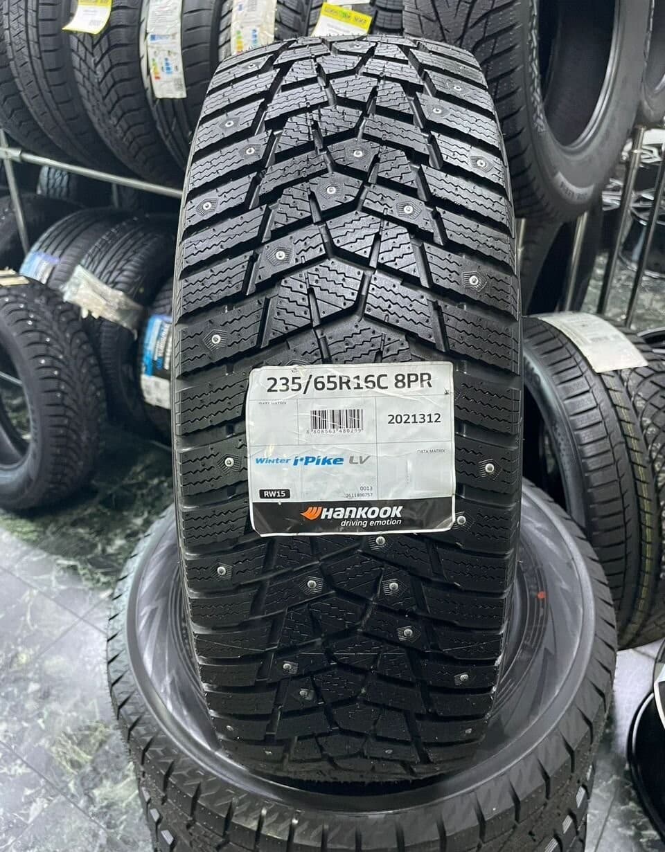 Hankook RW15 Winter i Pike LV 235/65 R16C 115/113R
